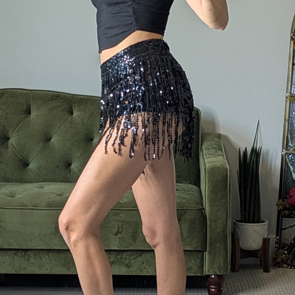 Sequin Hot Pants Shorts Halloween Costume Size Small Women's Black Sparkle Party - Picture 3 of 6